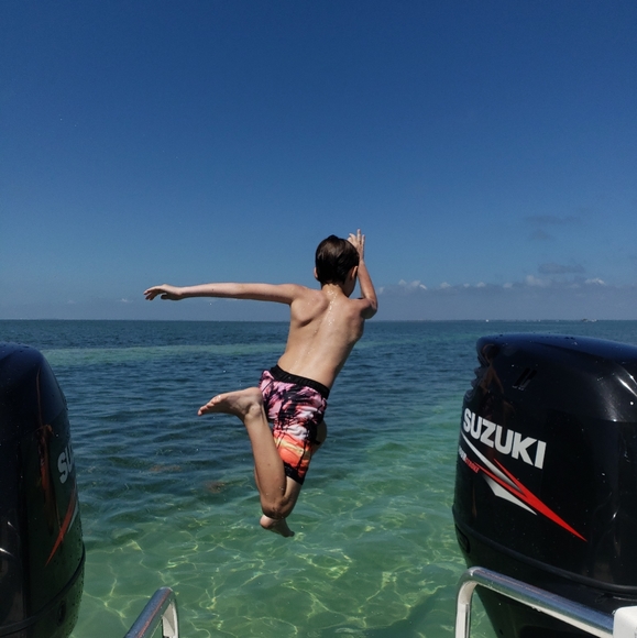 Meet your Posher, Lucy - Picture 2 of 4